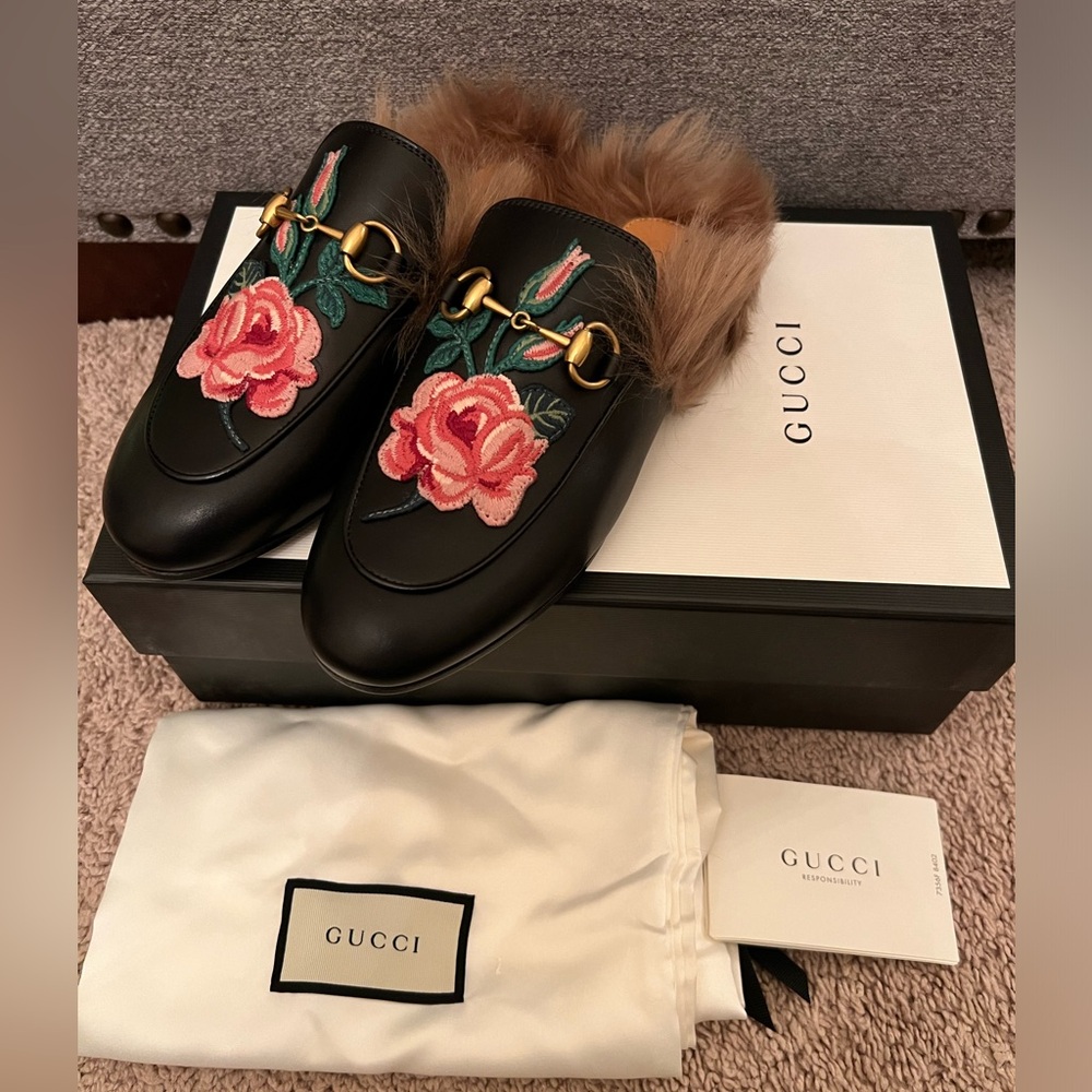 New Gucci Princetown Horsebit fur Mules Lined black Embroidered Flower size 35 - Picture 6 of 14